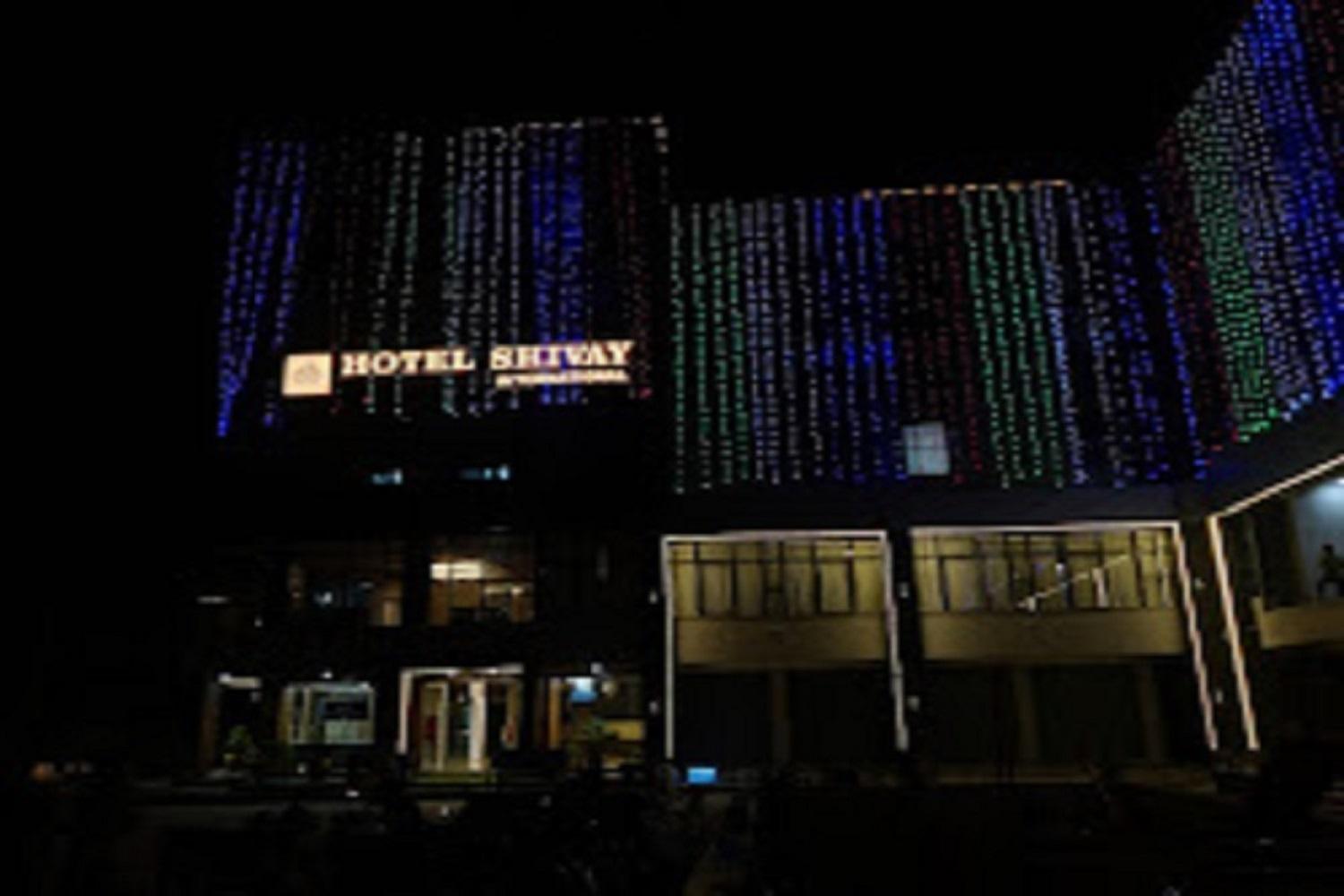 Hotel Shivay International Tharad Eksteriør bilde